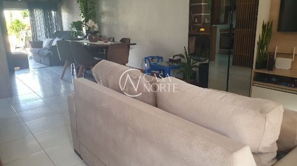 Sobrado à venda com 3 quartos, 118m², 1 suíte, 2 vagas, Rua Alexandre de Gusmao no bairro Aberta dos Morros em Porto Alegre