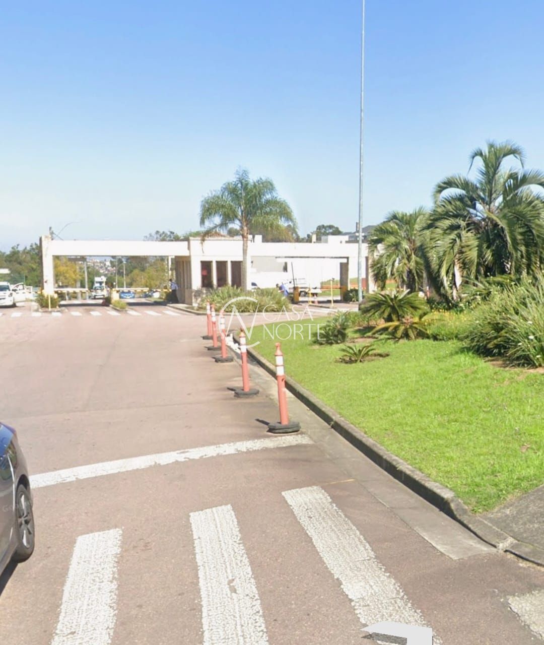 Terreno à venda  com 650m², Estrada das Três Meninas no bairro Vila Nova em Porto Alegre