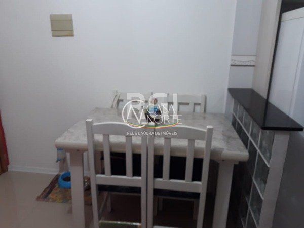 Apartamento à venda com 2 quartos, 39m², Estrada João de Oliveira Remiao no bairro Lomba do Pinheiro em Porto Alegre