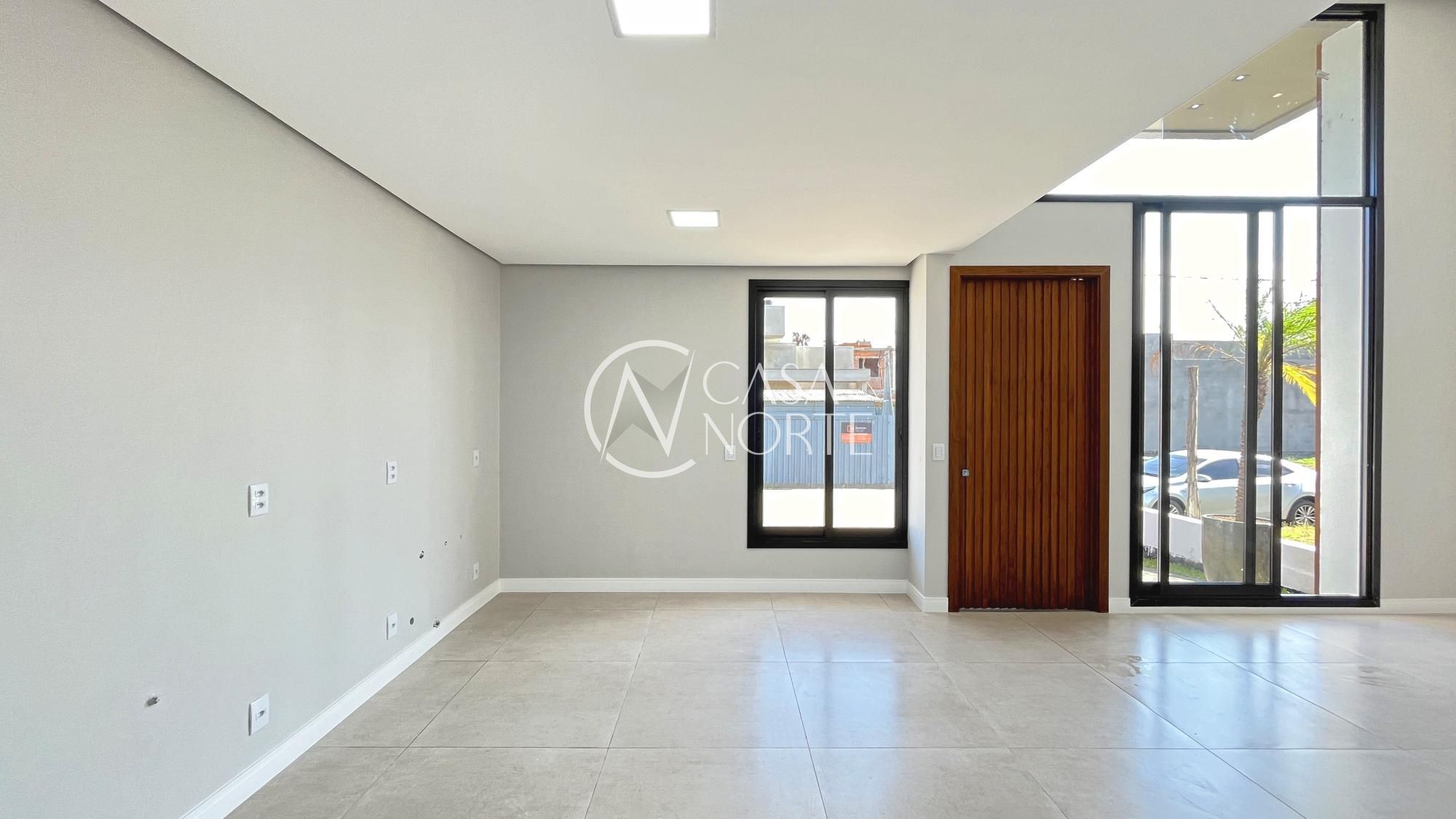Casa de Condomínio à venda com 3 quartos, 98m², 1 suíte, 2 vagas, Avenida Juca Batista no bairro Hípica em Porto Alegre
