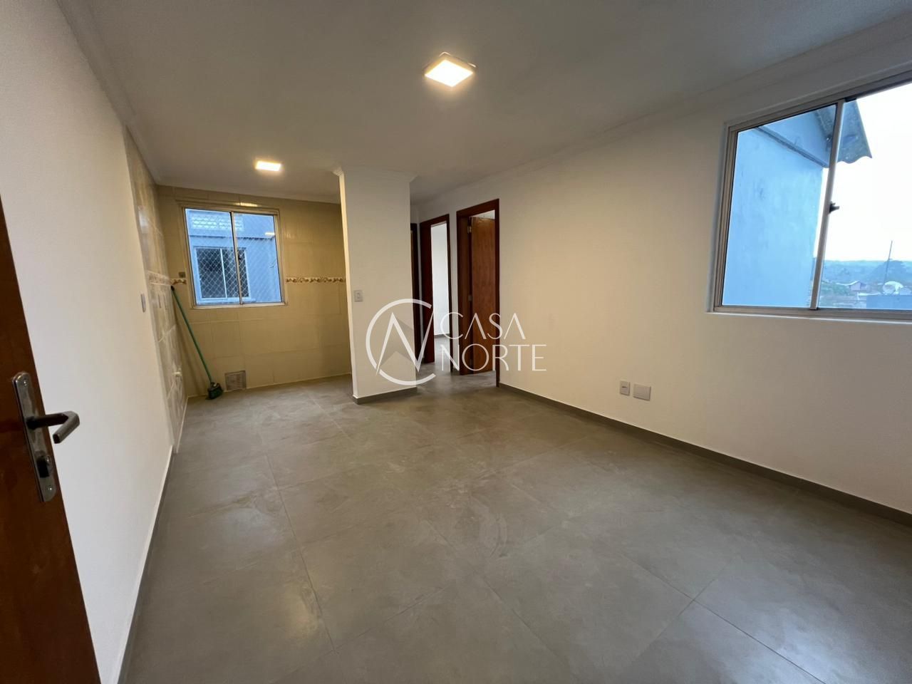 Apartamento à venda com 2 quartos, 40m², Estrada Cristiano Kraemer no bairro Vila Nova em Porto Alegre