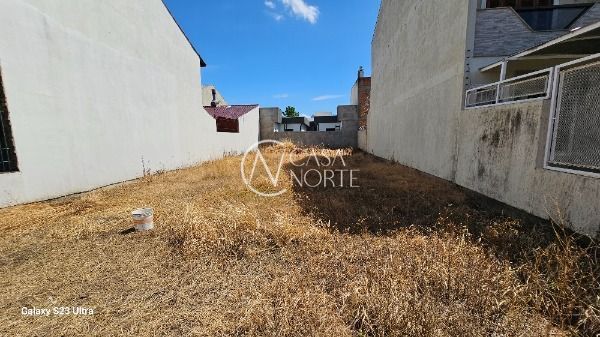 Terreno à venda  com 250m², Rua Izar Faria Correa Santanna no bairro Hípica em Porto Alegre