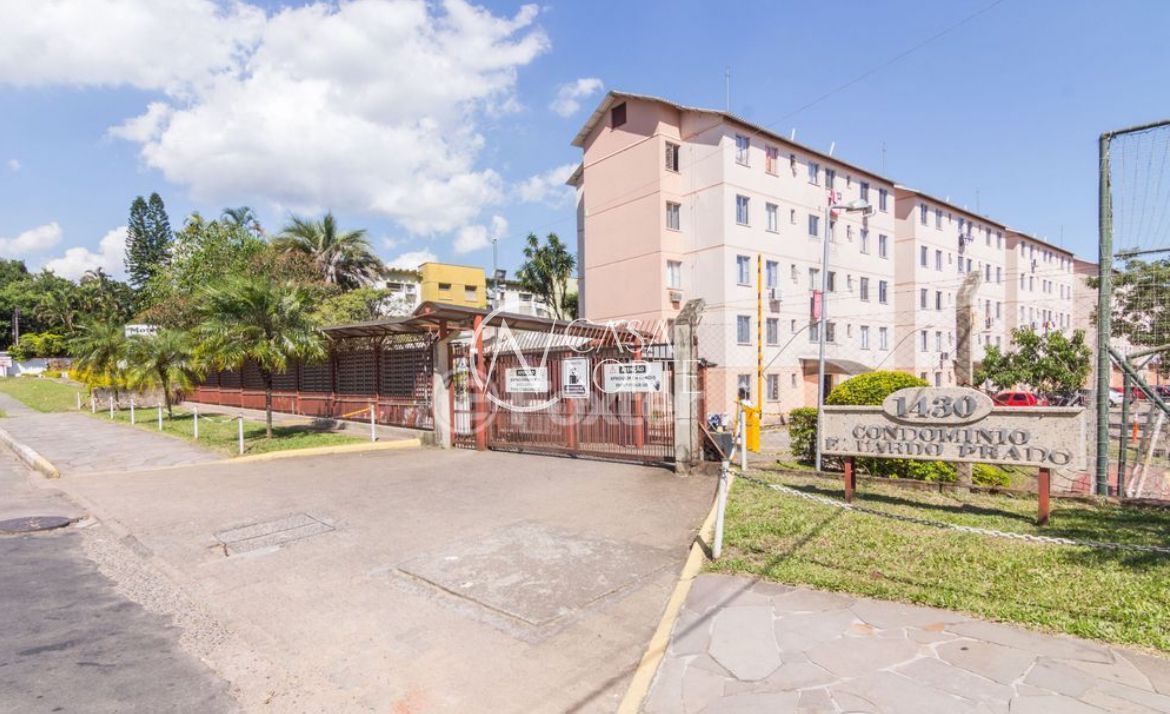 Apartamento à venda com 2 quartos, 36m², 1 vaga, Rua Atílio Supertti no bairro Vila Nova em Porto Alegre