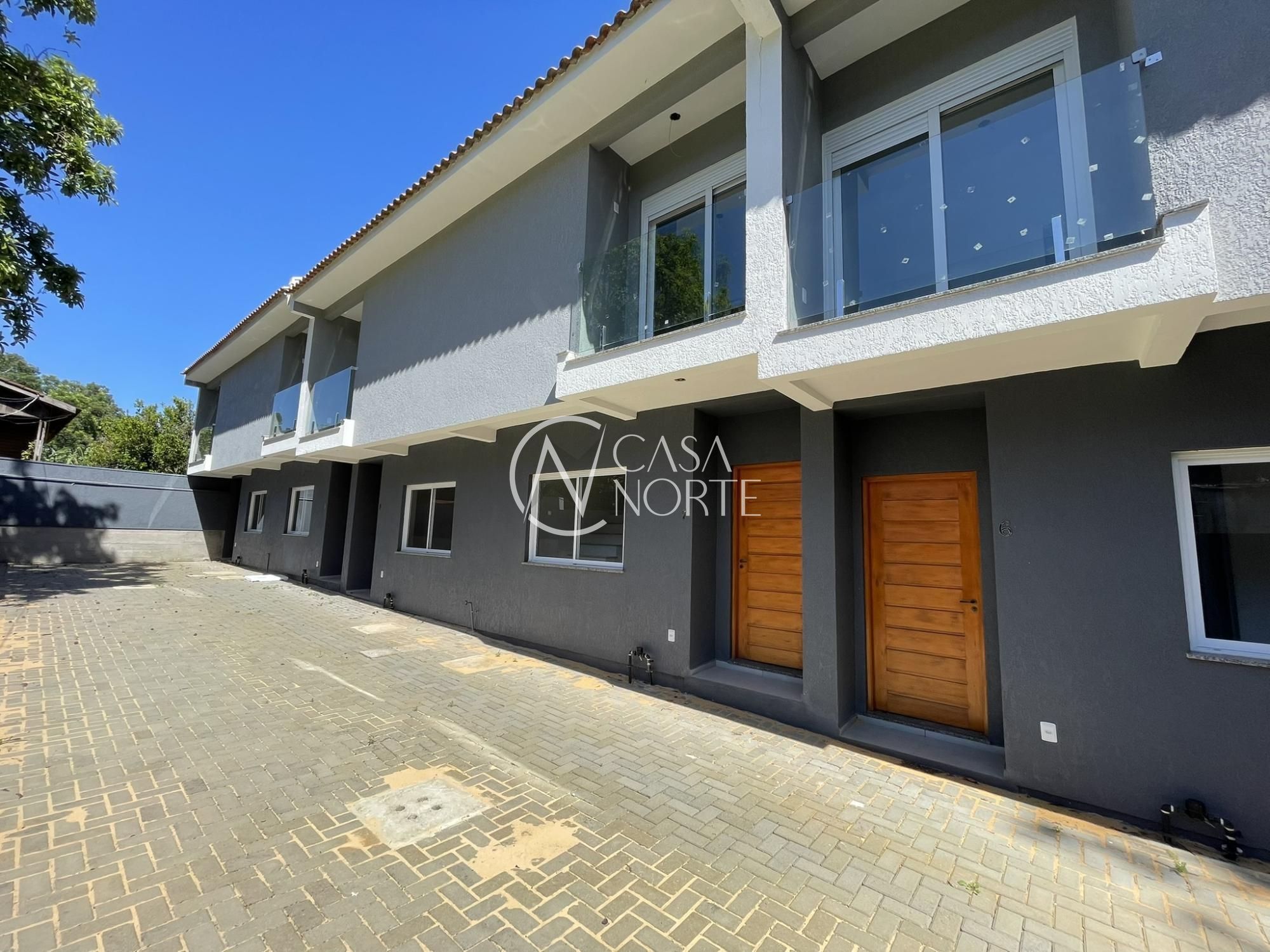 Casa de Condomínio à venda com 2 quartos, 70m², 1 vaga, Rua Sebastião Wolf no bairro Nonoai em Porto Alegre