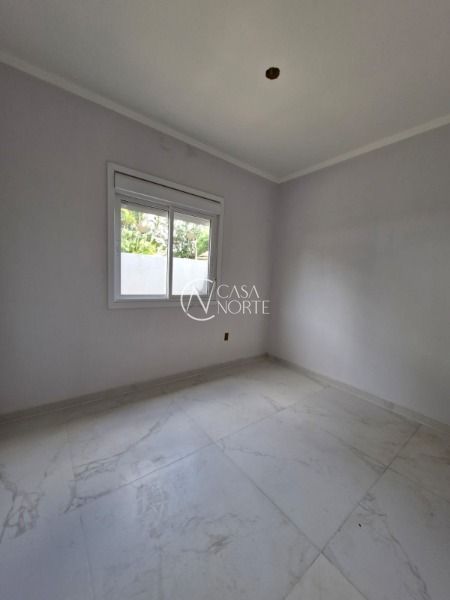 Casa de Condomínio à venda com 2 quartos, 60m², 1 vaga, Rua Jorge Mello Guimarães no bairro Belém Novo em Porto Alegre