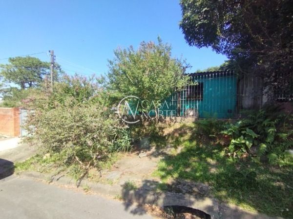 Casa à venda com 2 quartos, 60m², 1 vaga, Rua Oswaldo Olmiro Machado no bairro Ipanema em Porto Alegre