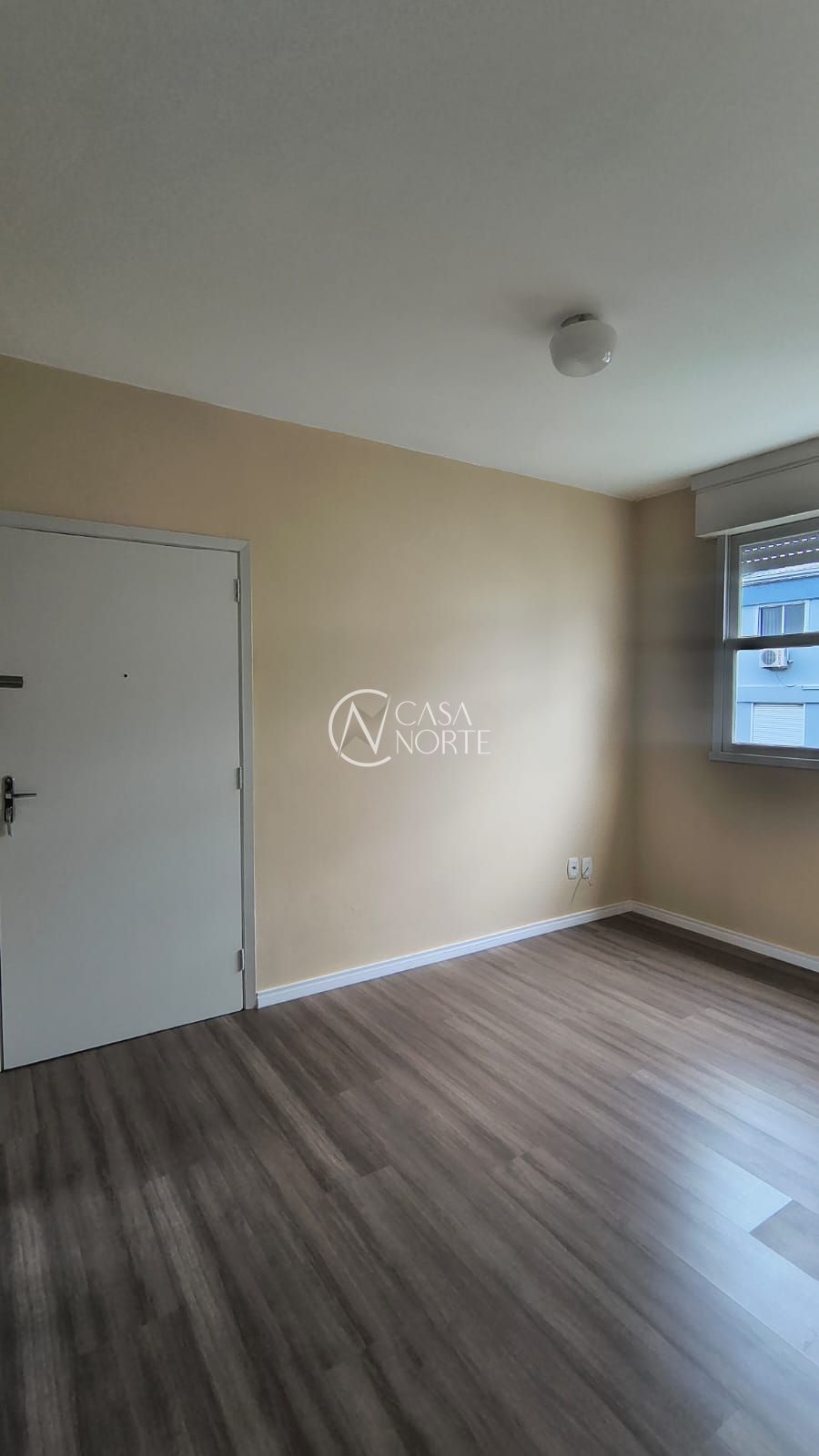 Apartamento à venda com 2 quartos, 48m², 1 vaga, Travessa Escobar no bairro Camaquã em Porto Alegre