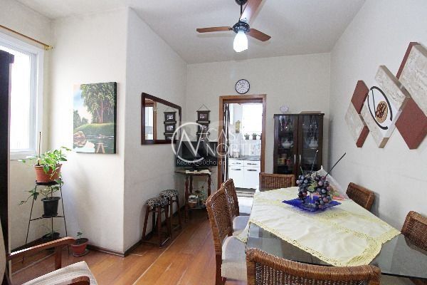 Apartamento à venda com 2 quartos, 84m², Avenida Niteroi no bairro Medianeira em Porto Alegre