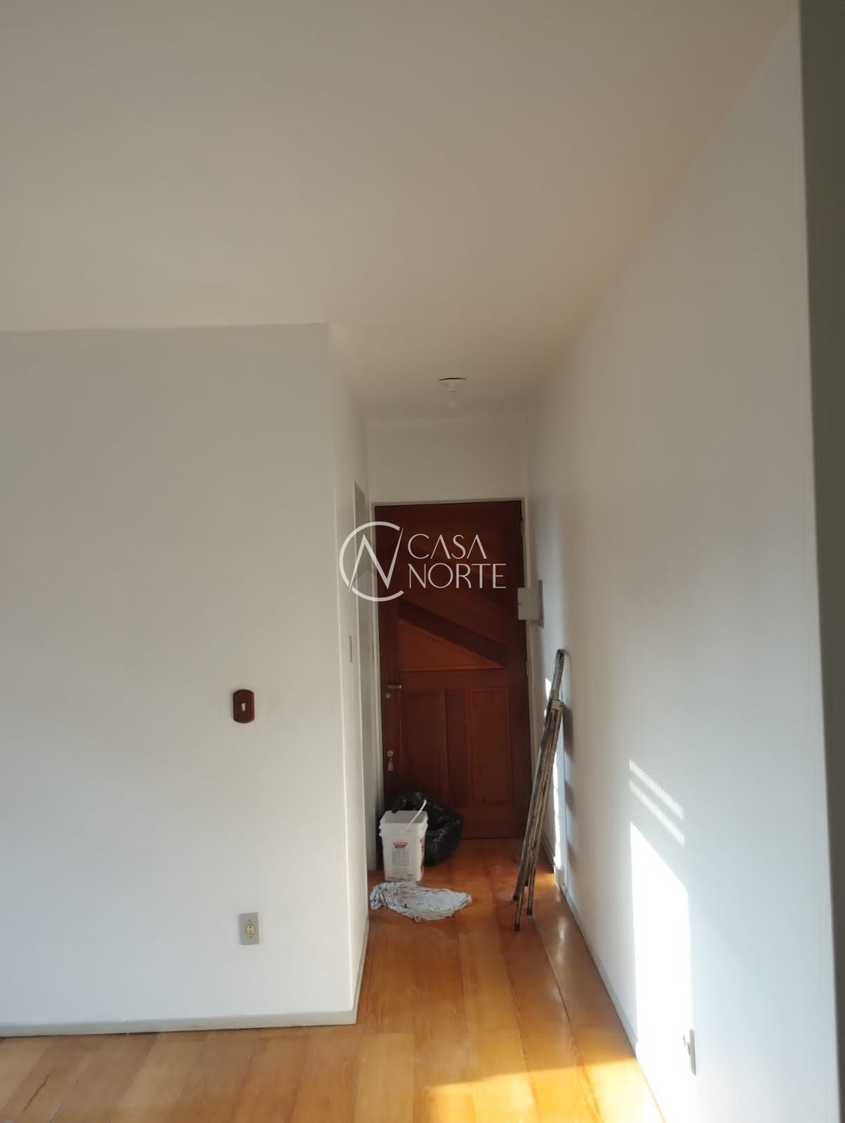 Apartamento à venda com 1 quarto, 38m², 1 vaga, Avenida Professor Oscar Pereira no bairro Azenha em Porto Alegre