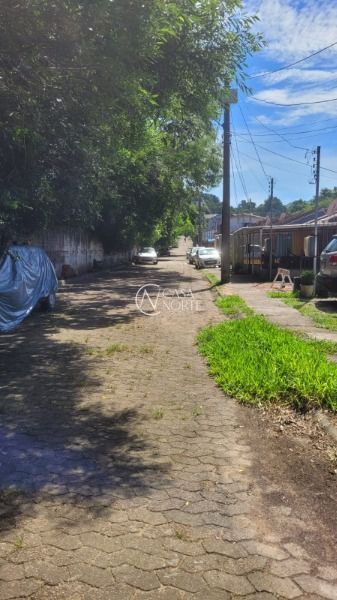 Terreno à venda  com 141m², Rua Júlio Dias de Souza no bairro Aberta dos Morros em Porto Alegre