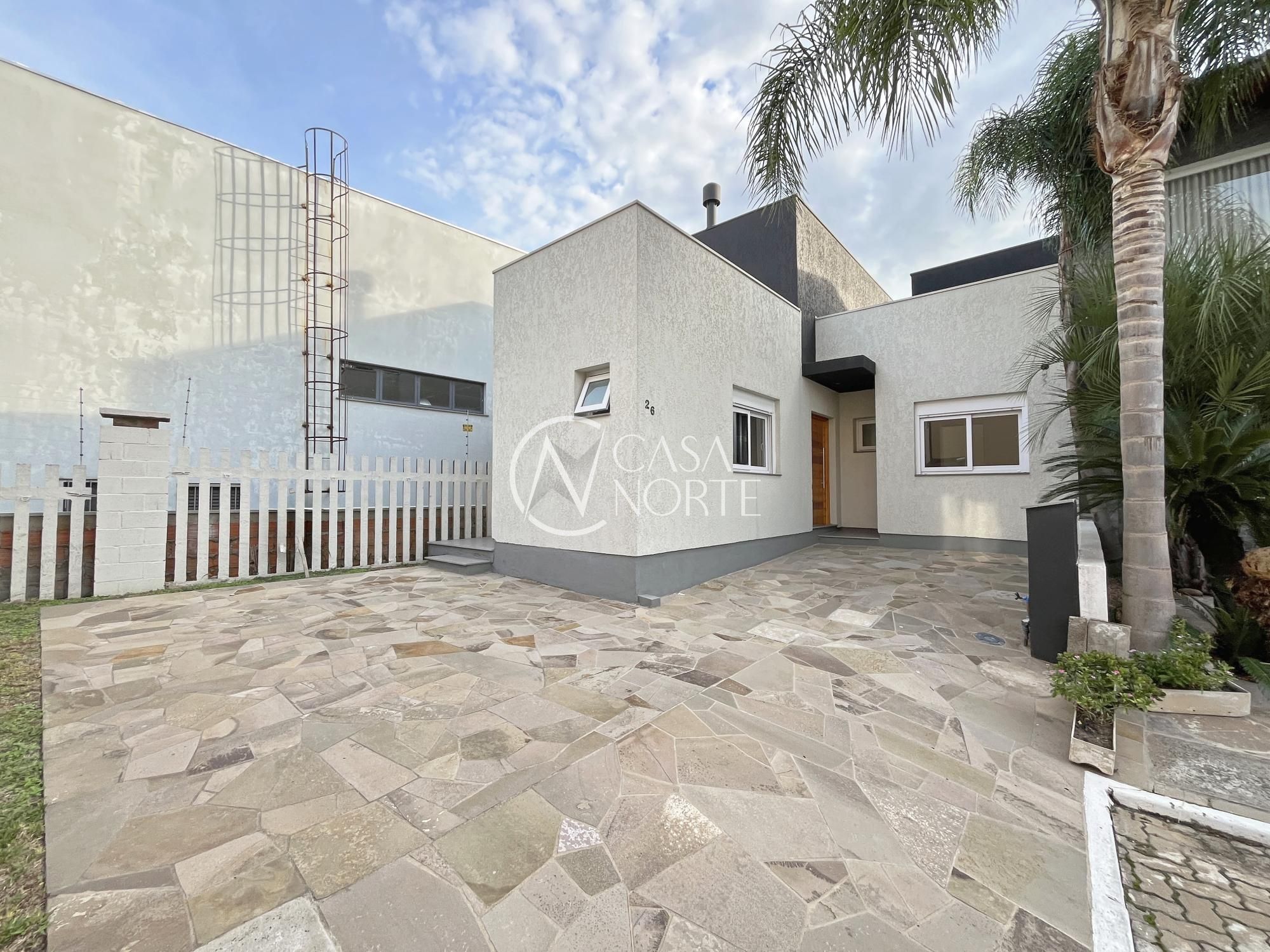 Casa à venda com 3 quartos, 108m², 2 suítes, 3 vagas, Rua Eroni Soares Machado no bairro Hípica em Porto Alegre