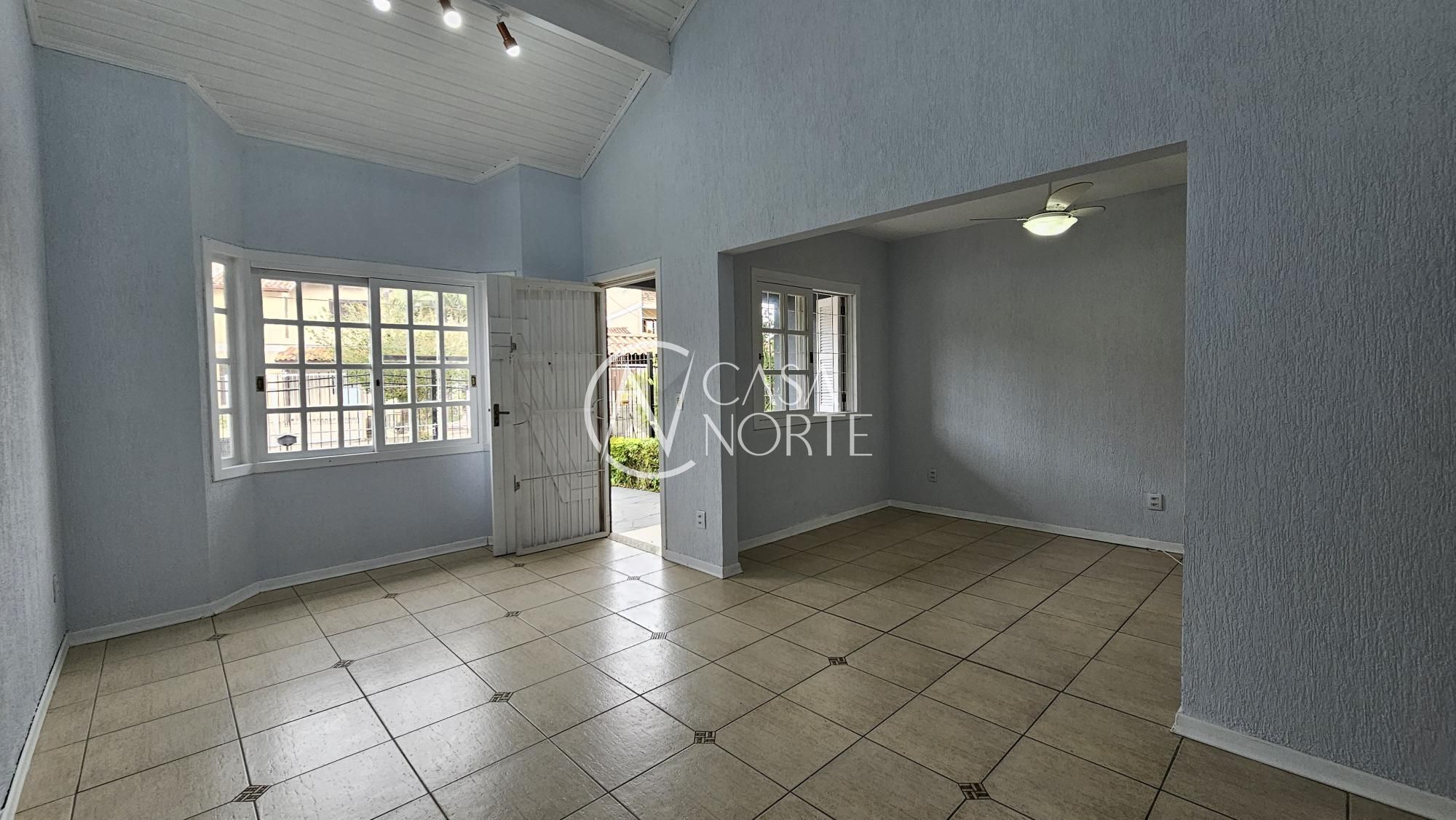 Casa à venda com 3 quartos, 108m², 1 suíte, Rua Constantino Fernando Onorato Bottin no bairro Hípica em Porto Alegre