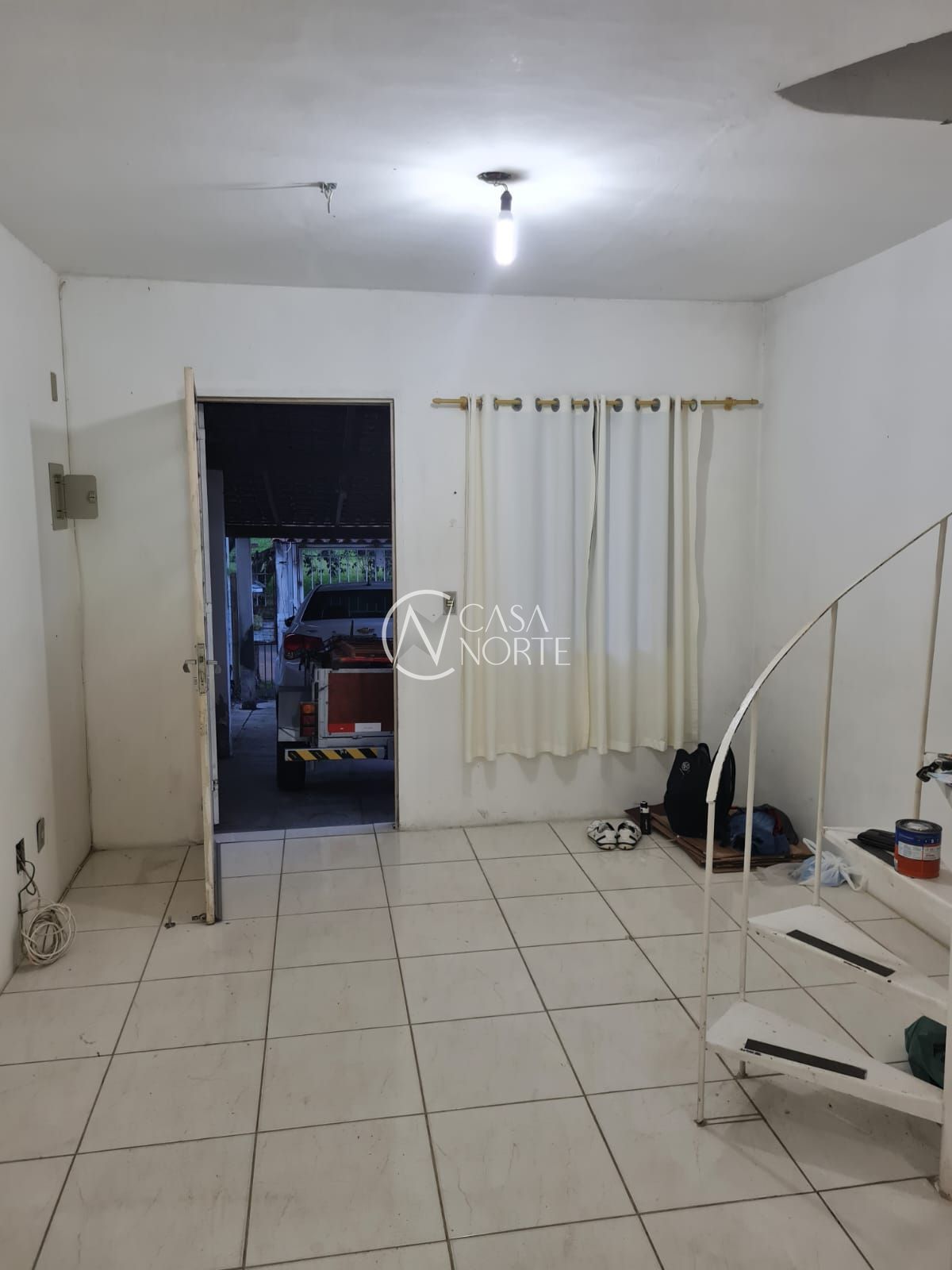 Casa à venda com 2 quartos, 85m², 1 vaga, Rua Alcebíades Ribeiro no bairro Aberta dos Morros em Porto Alegre