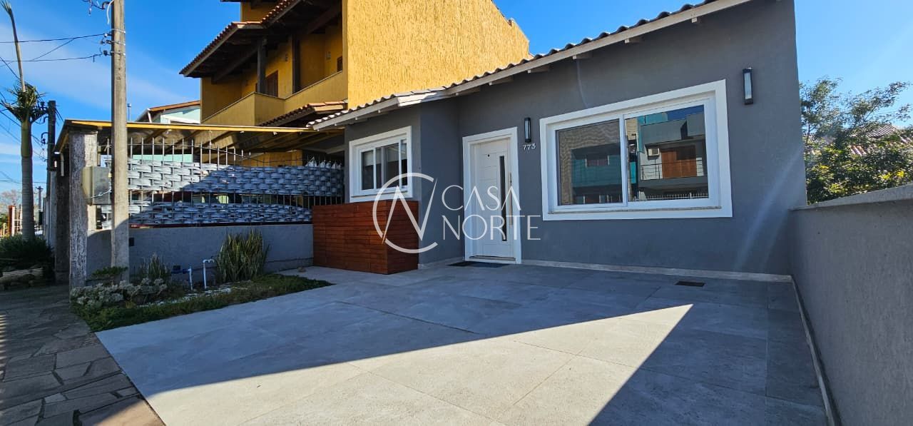 Casa à venda com 2 quartos, 85m², 1 suíte, 2 vagas, Rua Corticeira no bairro Hípica em Porto Alegre
