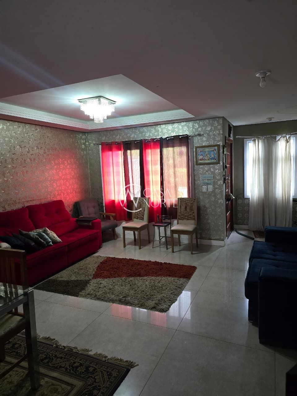 Casa à venda com 3 quartos, 188m², 1 suíte, 1 vaga, Rua Fernando Jorge Schneider no bairro Hípica em Porto Alegre