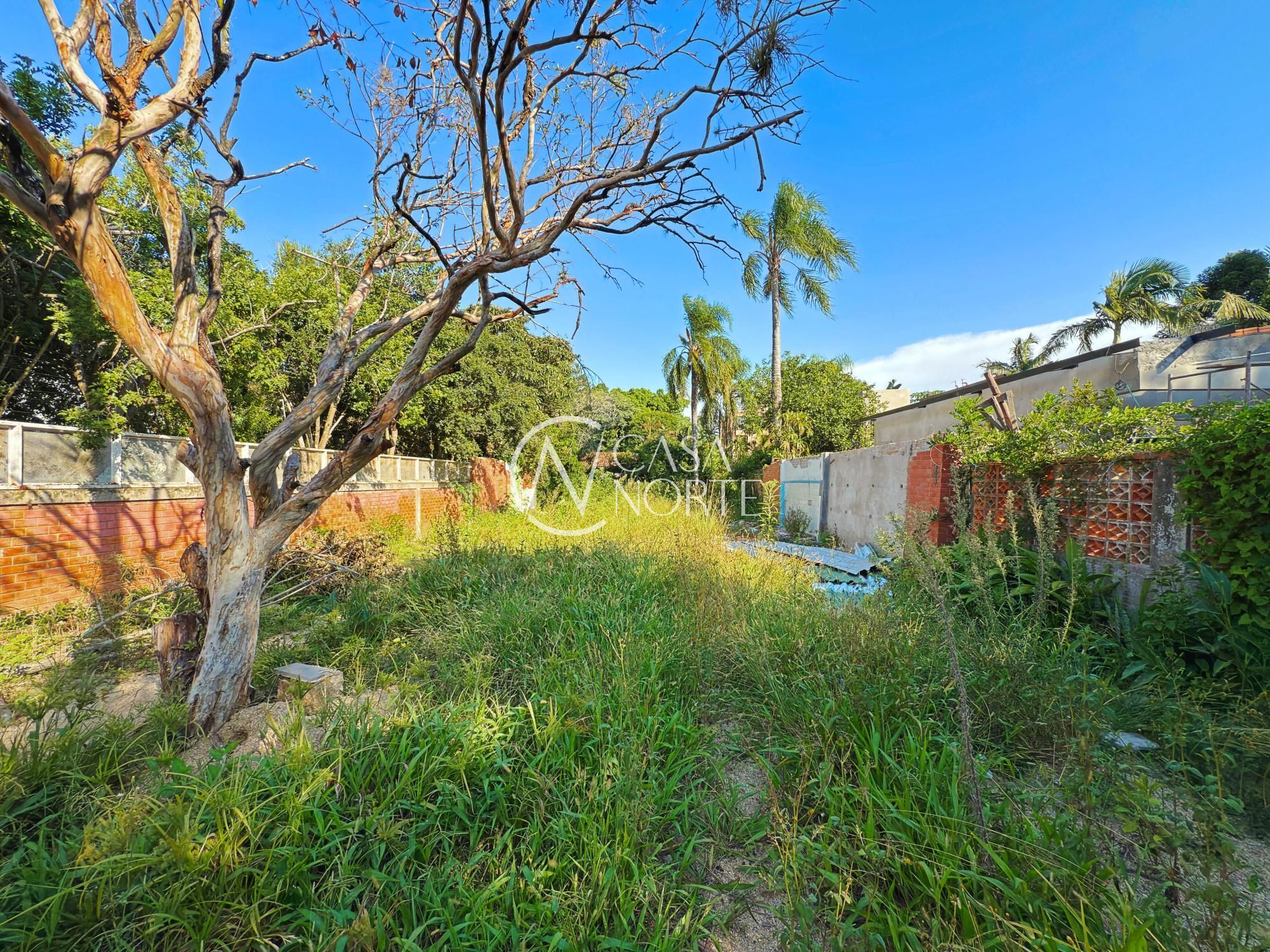 Terreno à venda  com 444m², Rua Engenheiro Tito Marques Fernandes no bairro Ipanema em Porto Alegre