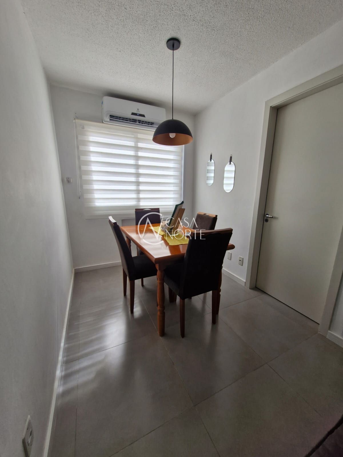 Apartamento à venda com 2 quartos, 47m², 1 vaga, Rua Napoleão Jacques da Rosa no bairro Restinga em Porto Alegre