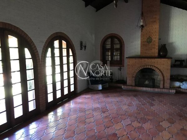 Sítio à venda com 3 quartos, 235m², 1 suíte, 2 vagas, Avenida Belem Velho no bairro Vila Nova em Porto Alegre