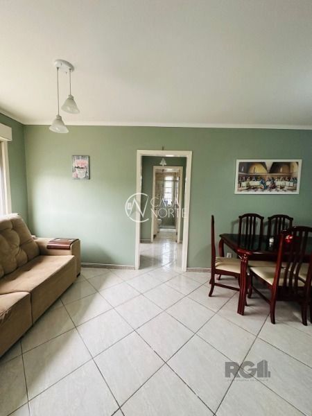 Apartamento à venda com 2 quartos, 60m², 1 vaga, Rua Coronel Massot no bairro Cristal em Porto Alegre