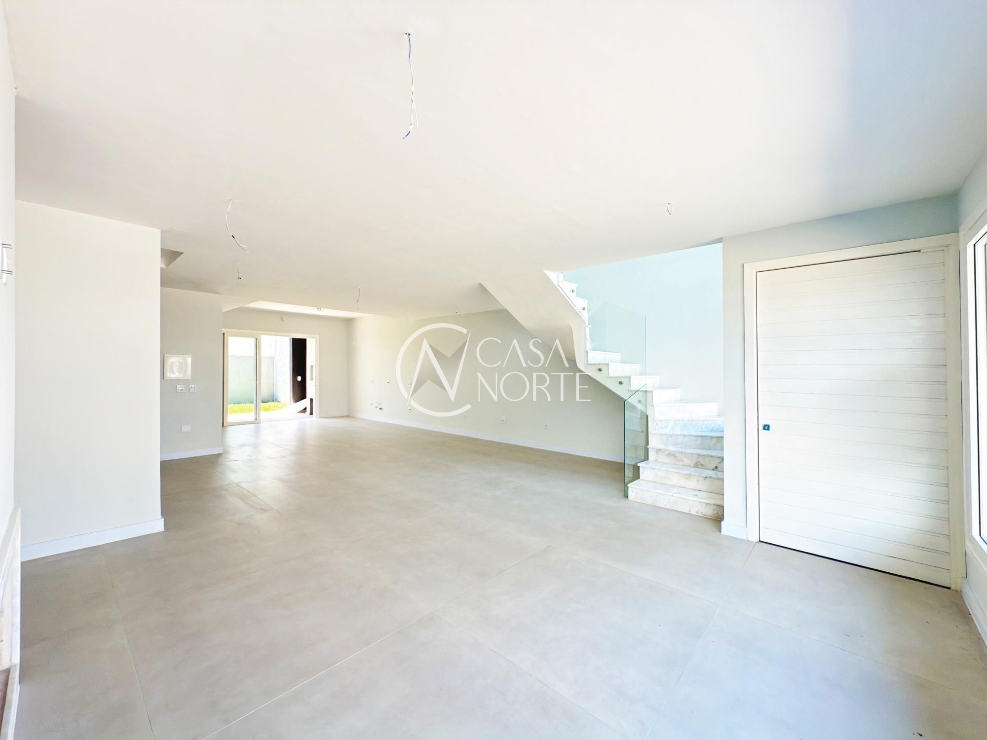 Casa de Condomínio à venda com 4 quartos, 180m², 1 suíte, 2 vagas, Rua Monsenhor Augusto Dalvit no bairro Aberta dos Morros em Porto Alegre