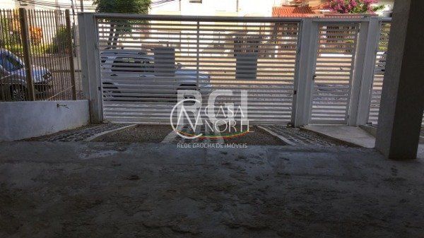 Cobertura à venda com 2 quartos, 153m², 1 suíte, 2 vagas, Rua Barao de Teffe no bairro Menino Deus em Porto Alegre