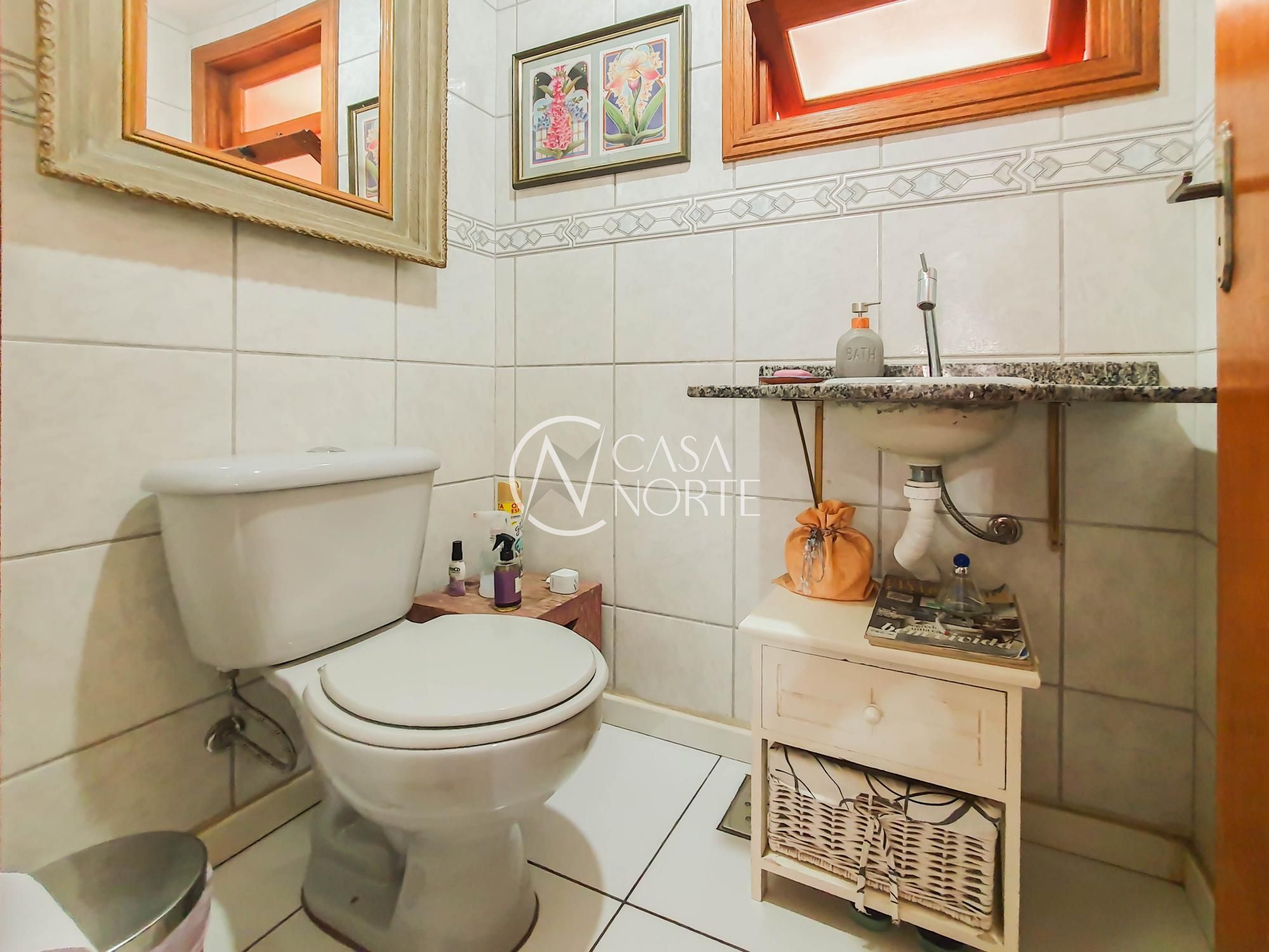 Casa de Condomínio à venda com 3 quartos, 101m², 1 suíte, 2 vagas, Rua Professora Thereza Noronha no bairro Espírito Santo em Porto Alegre