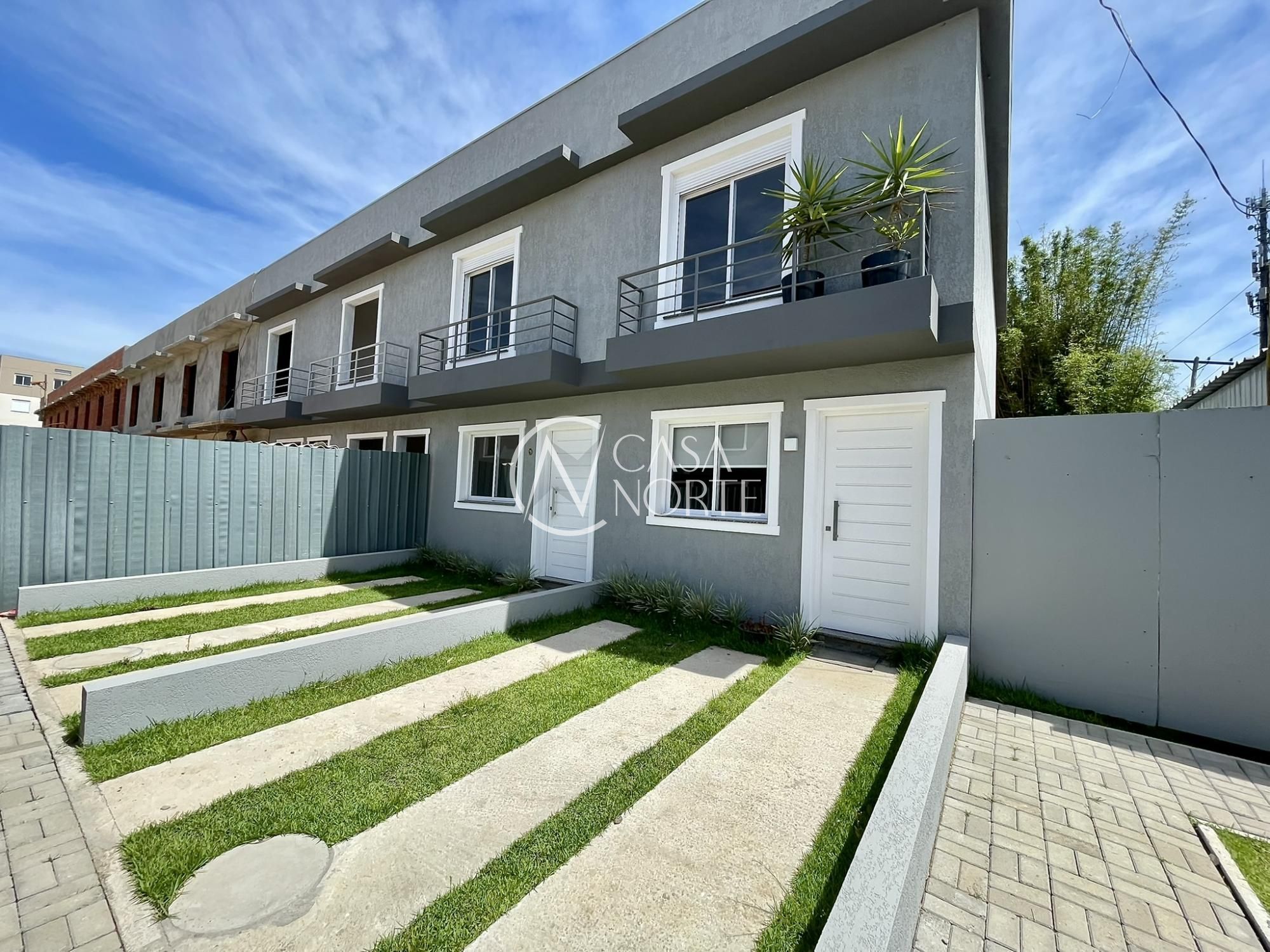 Casa de Condomínio à venda com 2 quartos, 72m², 1 vaga, Rua Dorival Castilhos Machado no bairro Hípica em Porto Alegre