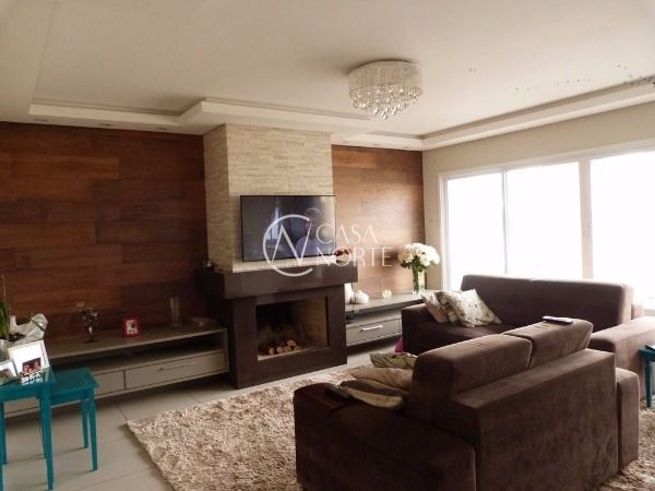 Casa de Condomínio à venda com 4 quartos, 251m², 4 suítes, 2 vagas, Rua Eroni Soares Machado no bairro Hípica em Porto Alegre