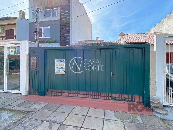 Casa à venda com 2 quartos, 70m², 2 vagas, Rua Professora Doutora Hebe Tourinho no bairro Aberta dos Morros em Porto Alegre