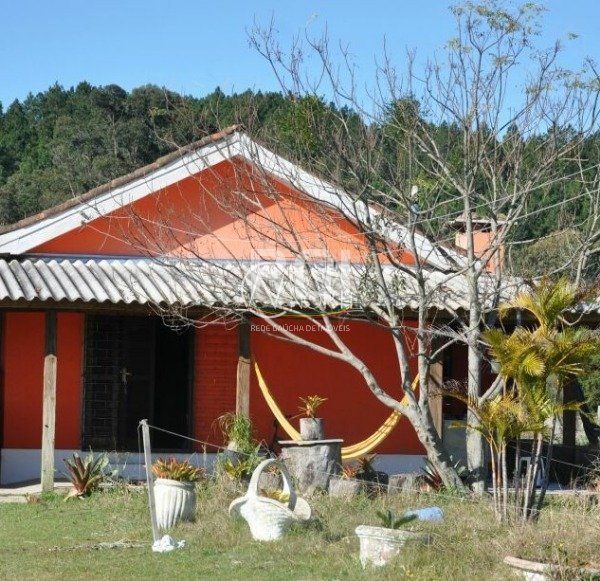 Sítio à venda com 2 quartos, 100m², 1 vaga, Estrada para Itapuan no bairro Lami em Porto Alegre