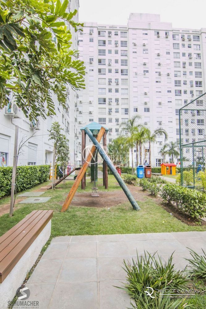 Apartamento à venda com 2 quartos, 56m², 1 suíte, 1 vaga, Avenida Bento Gonçalves no bairro Partenon em Porto Alegre