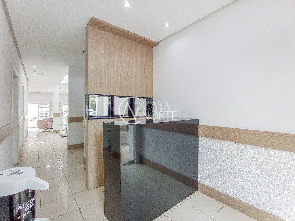 Casa Comercial à venda , 530m², 4 vagas, Rua João Caetano no bairro Três Figueiras em Porto Alegre