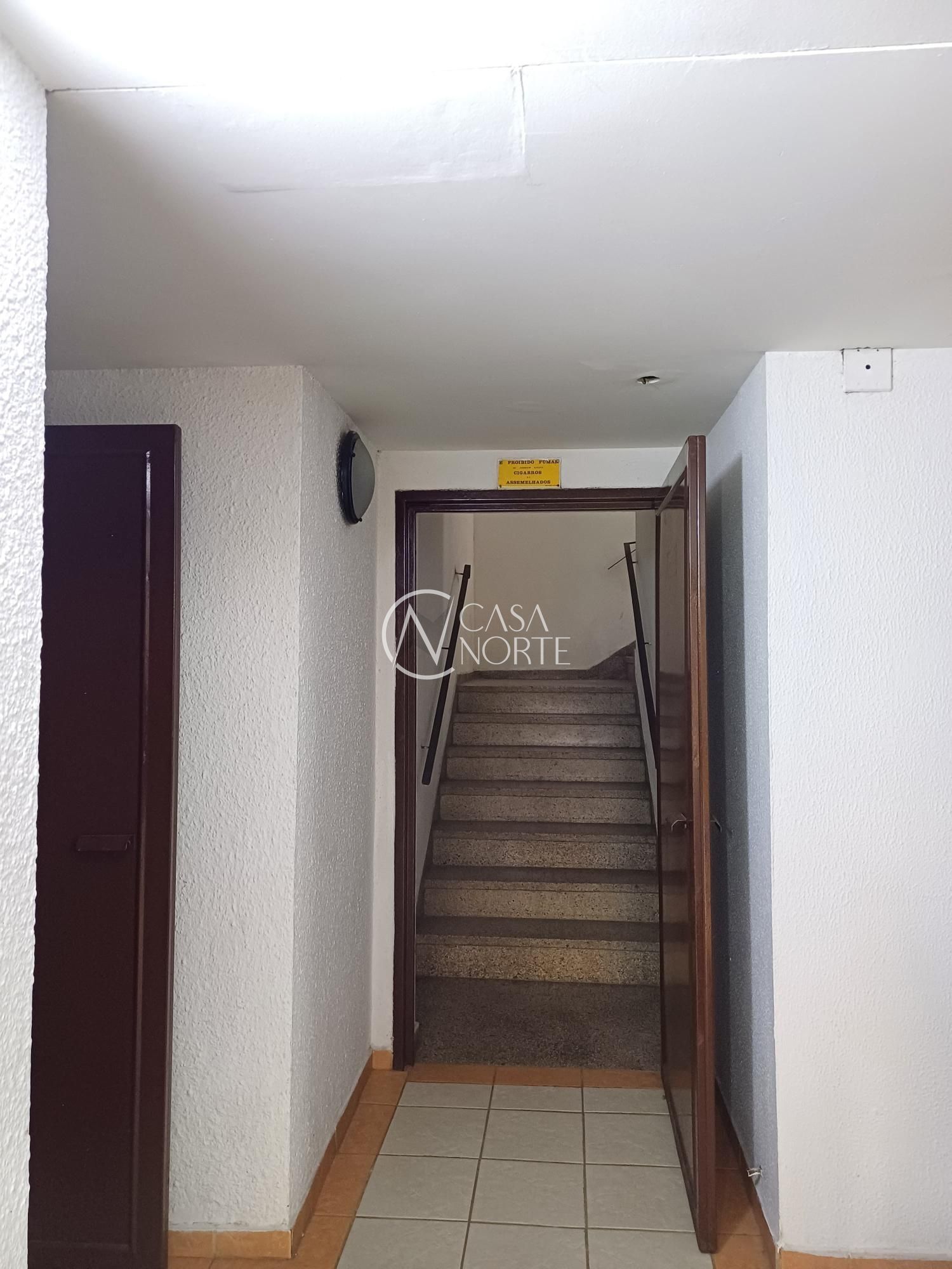 Apartamento à venda com 3 quartos, 70m², 1 vaga, Rua Doutor Otávio Santos no bairro Jardim Sabará em Porto Alegre