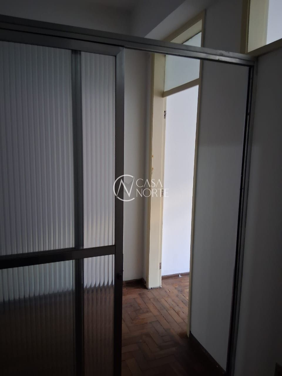 Sala Comercial à venda com 2 quartos, 32m², Rua dos Andradas no bairro Centro Histórico em Porto Alegre