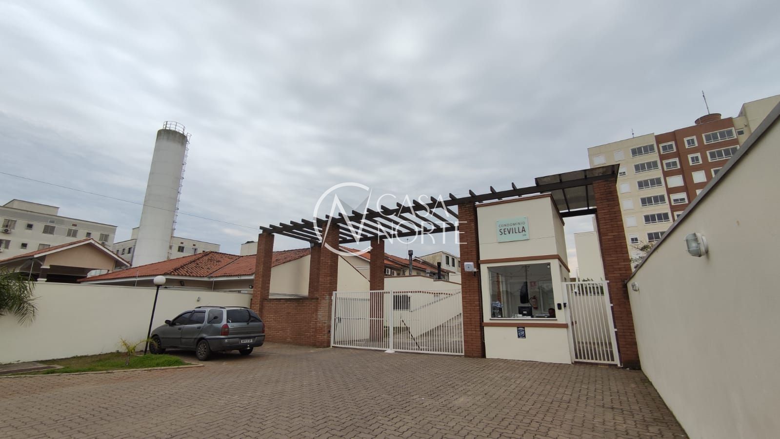 Apartamento à venda com 1 quarto, 42m², 1 vaga, Avenida João Ferreira Jardim no bairro Parque Santa Fé em Porto Alegre