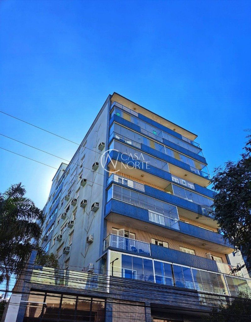 Cobertura à venda com 3 quartos, 308m², 1 suíte, 1 vaga, Avenida Cristóvão Colombo no bairro Floresta em Porto Alegre
