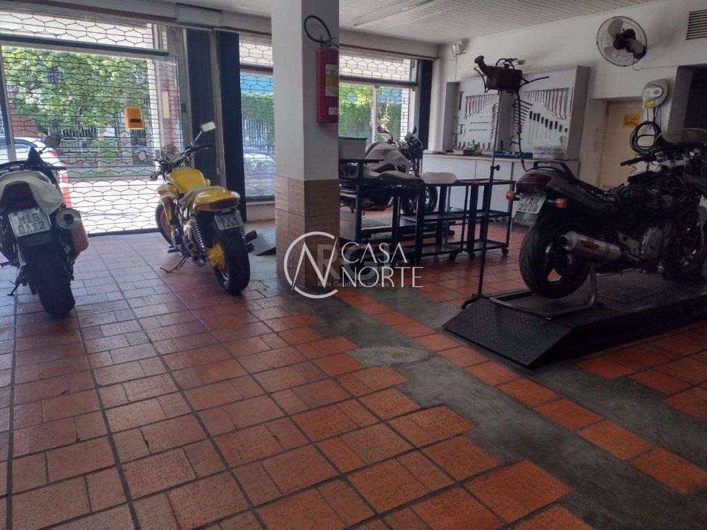 Loja à venda , 621m², Rua Almirante Barroso no bairro Floresta em Porto Alegre