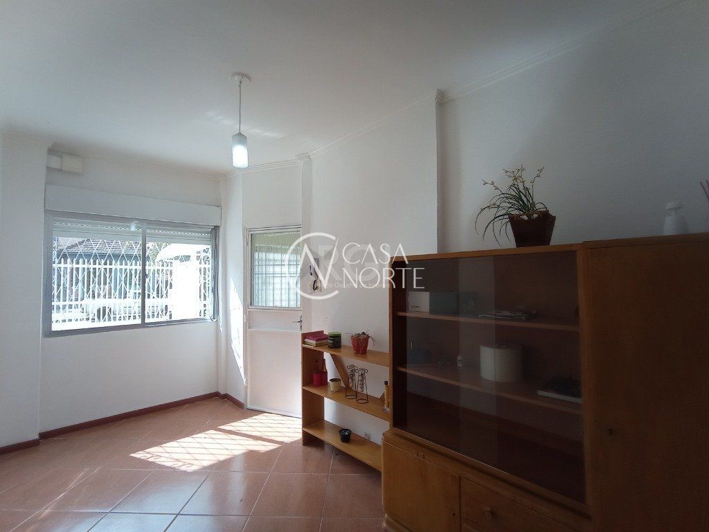 Apartamento à venda com 2 quartos, 75m², Avenida Guido Mondin no bairro São Geraldo em Porto Alegre