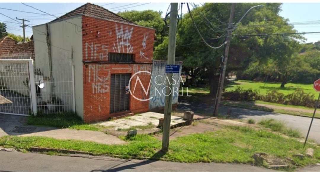 Terreno Comercial à venda  com 354m², Rua Dom Luiz Guanella no bairro Vila Ipiranga em Porto Alegre