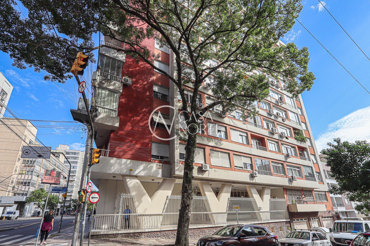 Apartamento à venda com 3 quartos, 121m², 1 suíte, Avenida Independência no bairro Moinhos de Vento em Porto Alegre