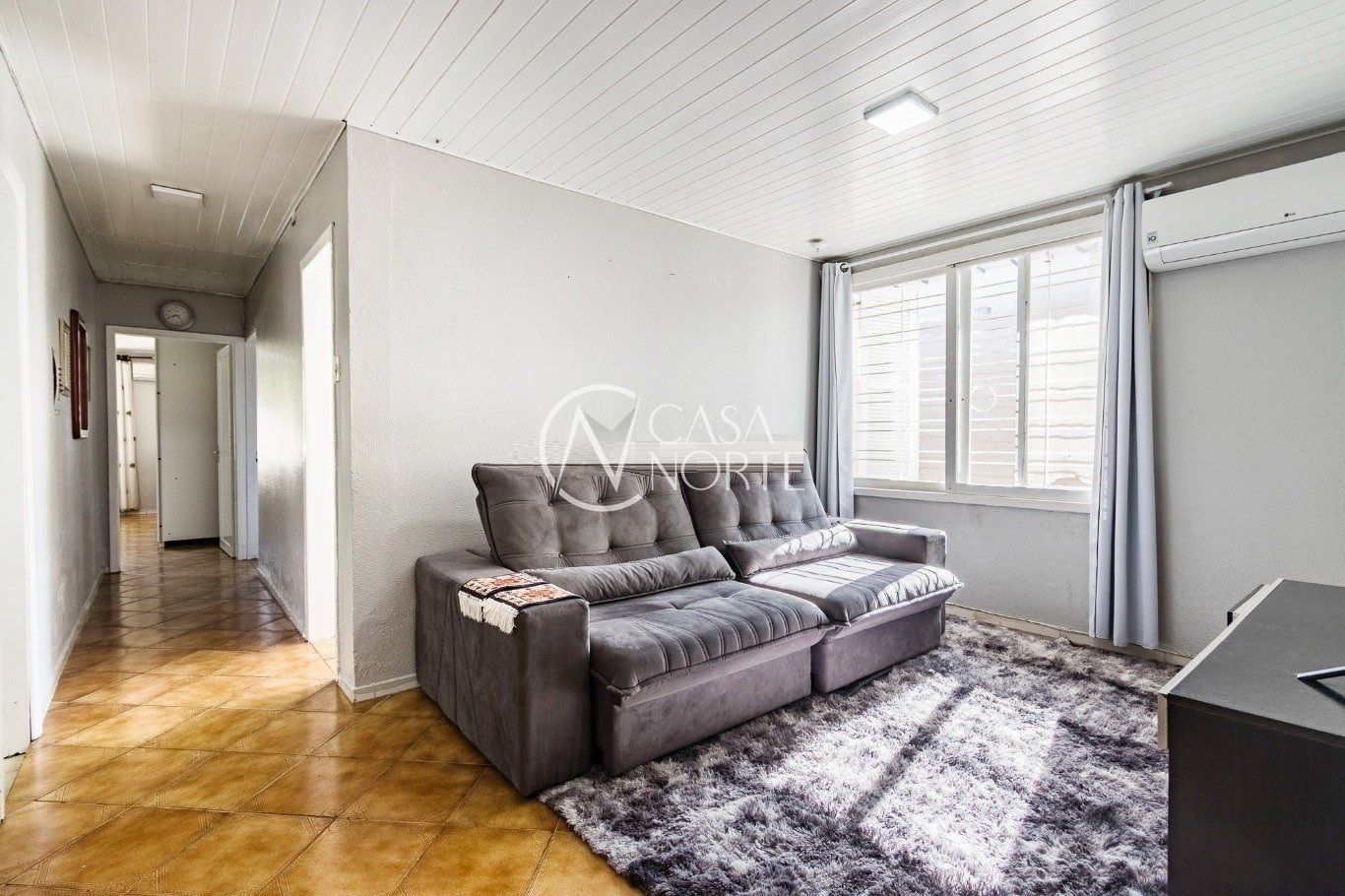 Casa à venda com 3 quartos, 139m², 1 suíte, 3 vagas, Avenida Brino no bairro Santa Maria Goretti em Porto Alegre