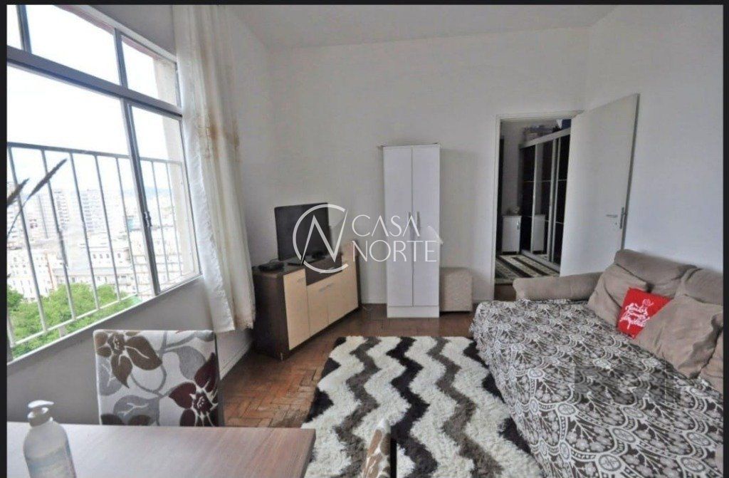 Apartamento à venda com 1 quarto, 46m², Avenida Alberto Bins no bairro Centro Histórico em Porto Alegre