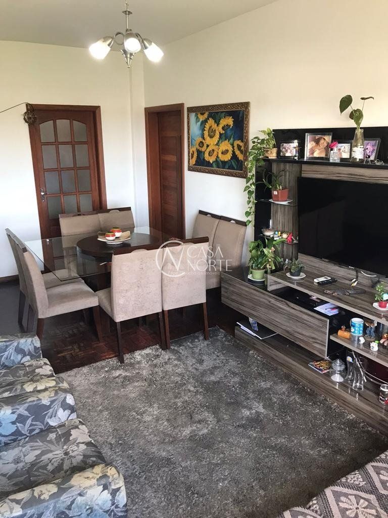 Apartamento à venda com 3 quartos, 82m², Rua São Carlos no bairro Floresta em Porto Alegre