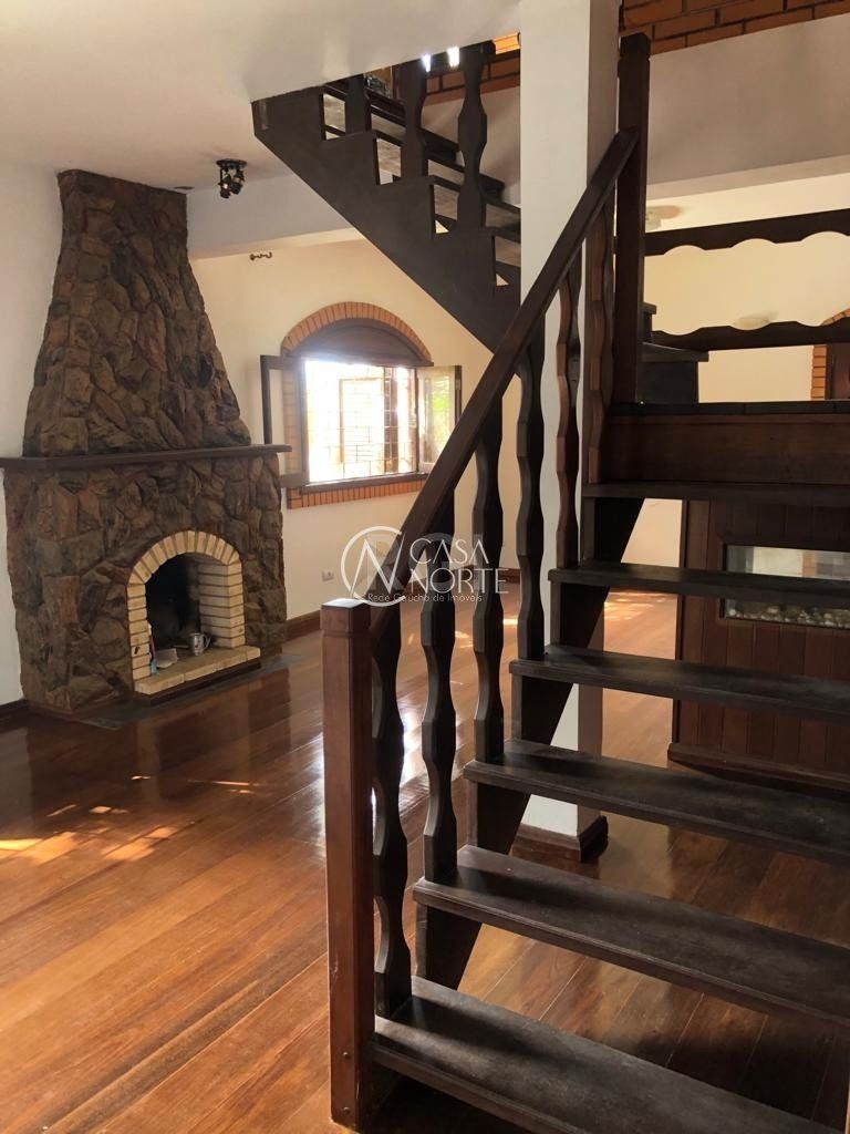 Casa à venda com 3 quartos, 326m², 2 suítes, 4 vagas, Rua Esther Esqueff da Silva no bairro Rubem Berta em Porto Alegre