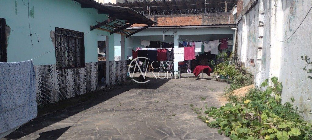 Casa à venda com 6 quartos, 500m², 4 vagas, Nove de Junho no bairro Partenon em Porto Alegre