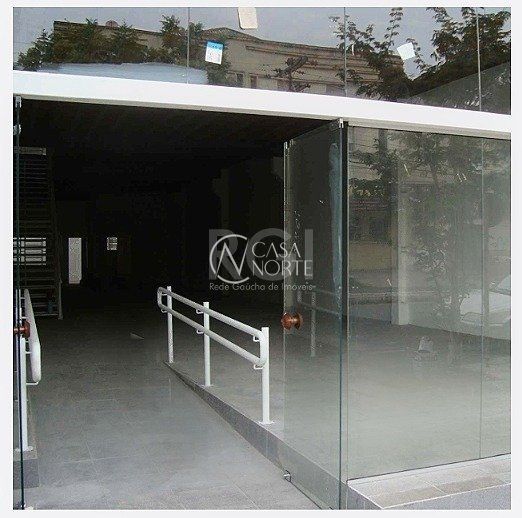 Pavilhão à venda , 525m², Avenida São Pedro no bairro São Geraldo em Porto Alegre