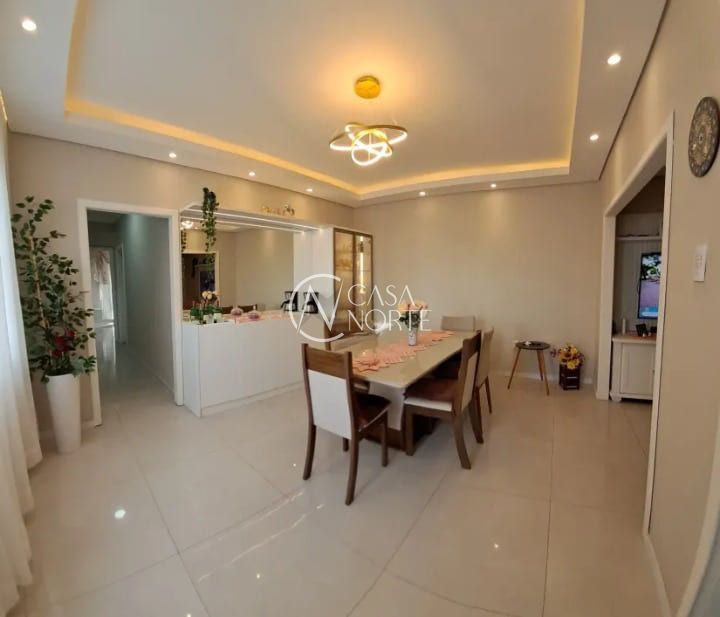 Apartamento à venda com 3 quartos, 101m², Avenida Venâncio Aires no bairro Santana em Porto Alegre