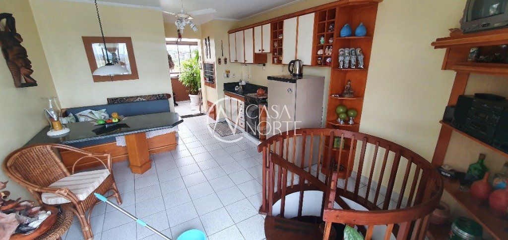 Cobertura à venda com 2 quartos, 140m², 1 suíte, 4 vagas, Rua Rodolfo Simch no bairro Jardim Lindóia em Porto Alegre