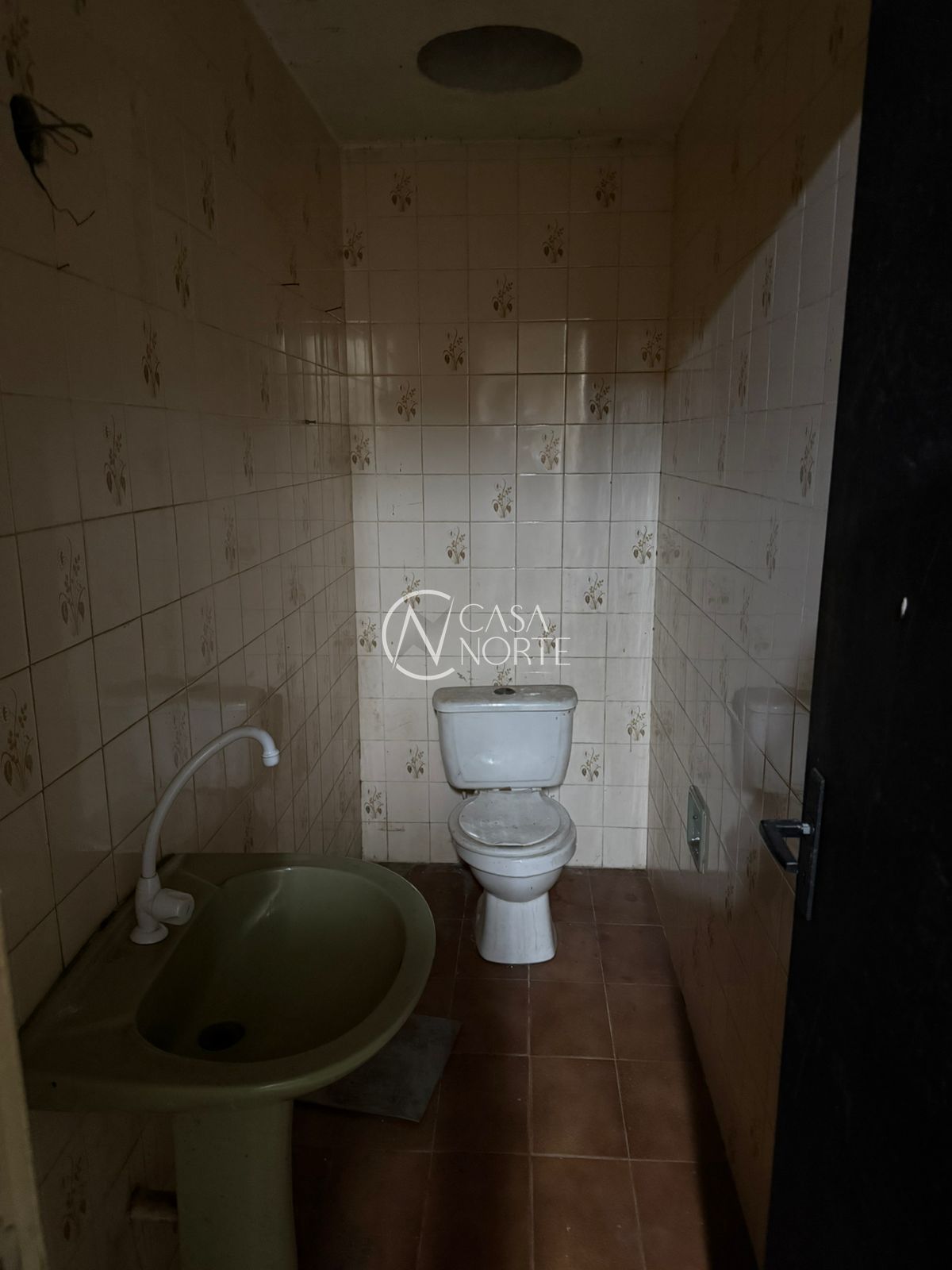 Loja à venda com 2 quartos, 105m², 3 vagas, Rua Coronel Vicente no bairro Centro Histórico em Porto Alegre