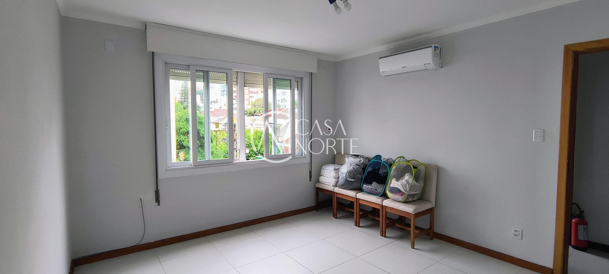 Apartamento à venda com 3 quartos, 120m², Rua Casemiro de Abreu no bairro Rio Branco em Porto Alegre